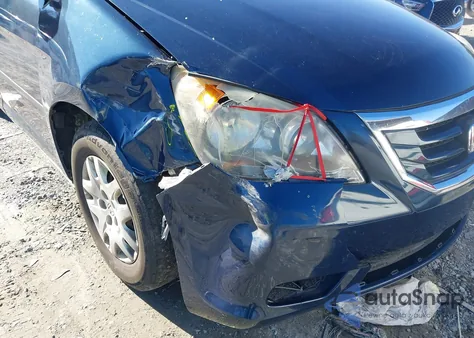 2010 Honda Odyssey Lx z USA, uszkodzony, nr VIN 5FNRL3H28AB034244